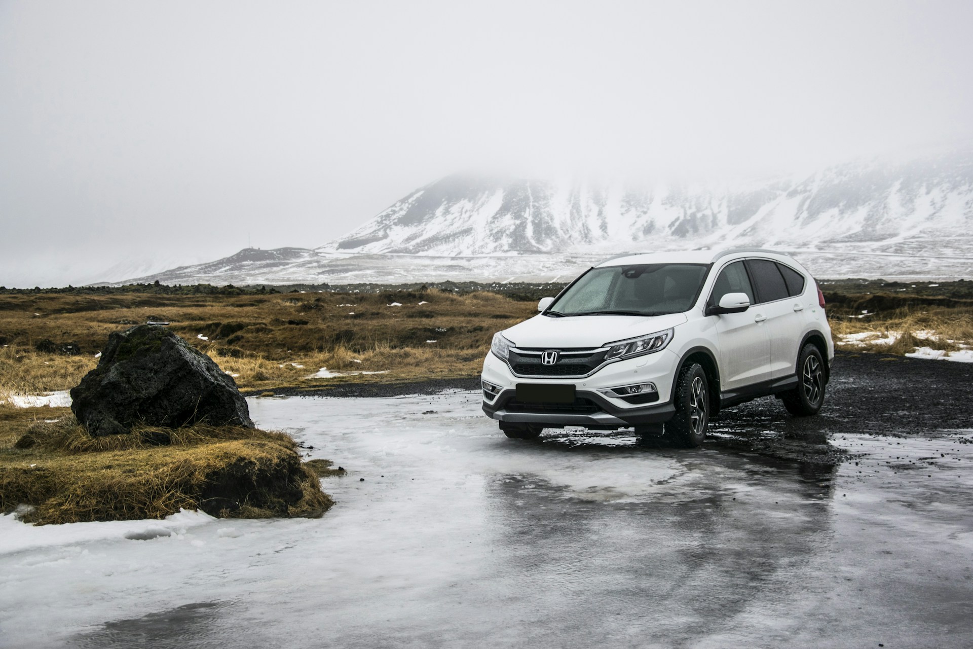HONDA CR-V illustrative photograph